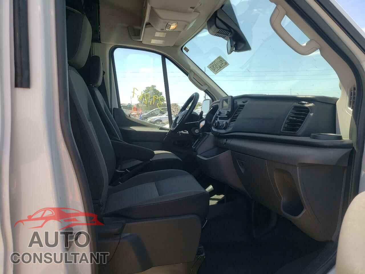 FORD TRANSIT CO 2020 - 1FTBR1C83LKA51233