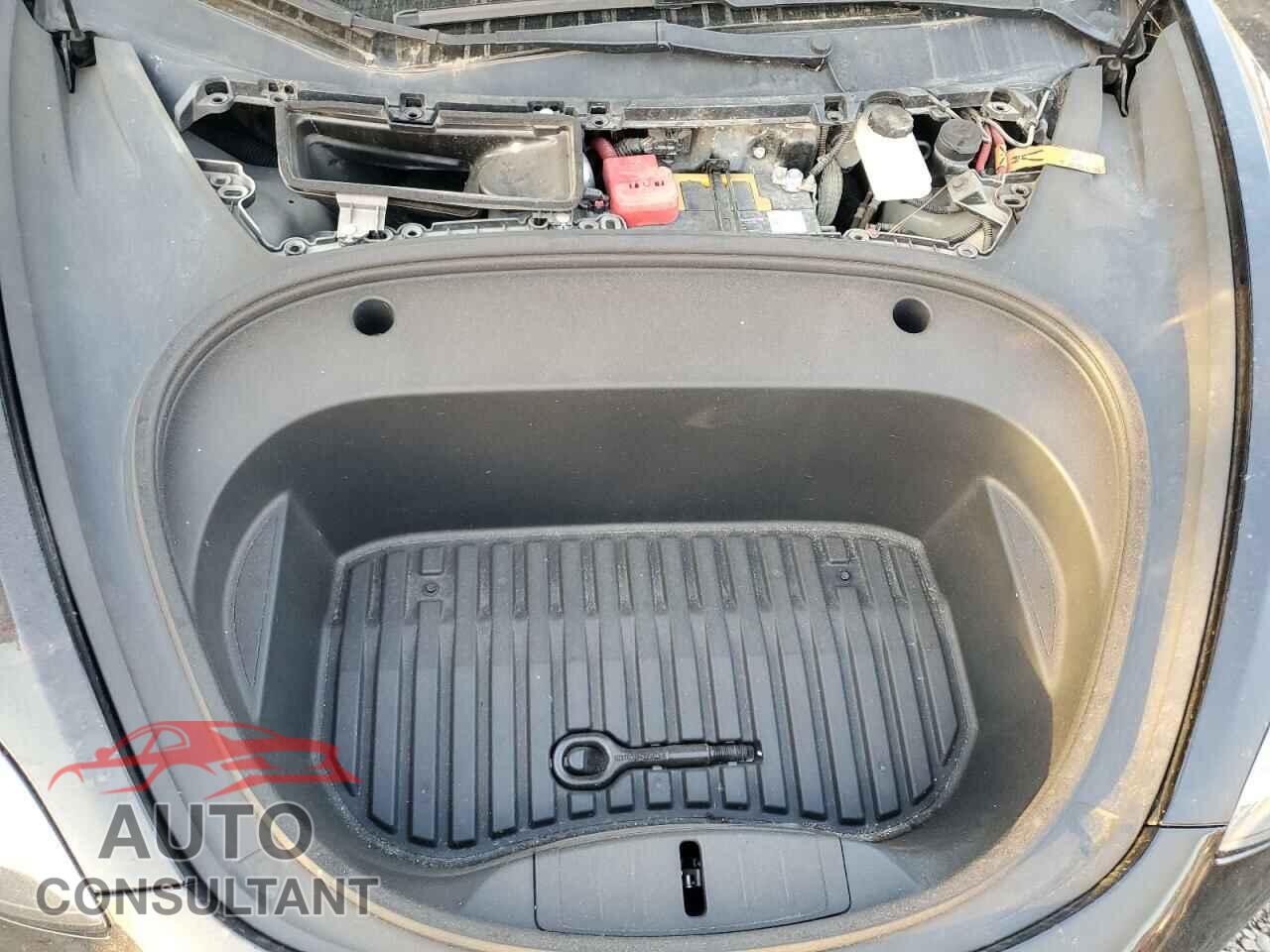 TESLA MODEL 3 2021 - 5YJ3E1EA9MF915068