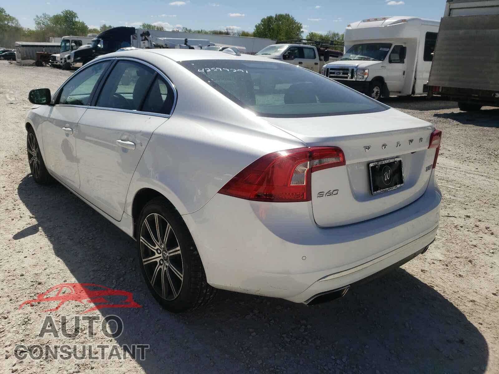 VOLVO S60 2017 - LYV402TK9HB146177