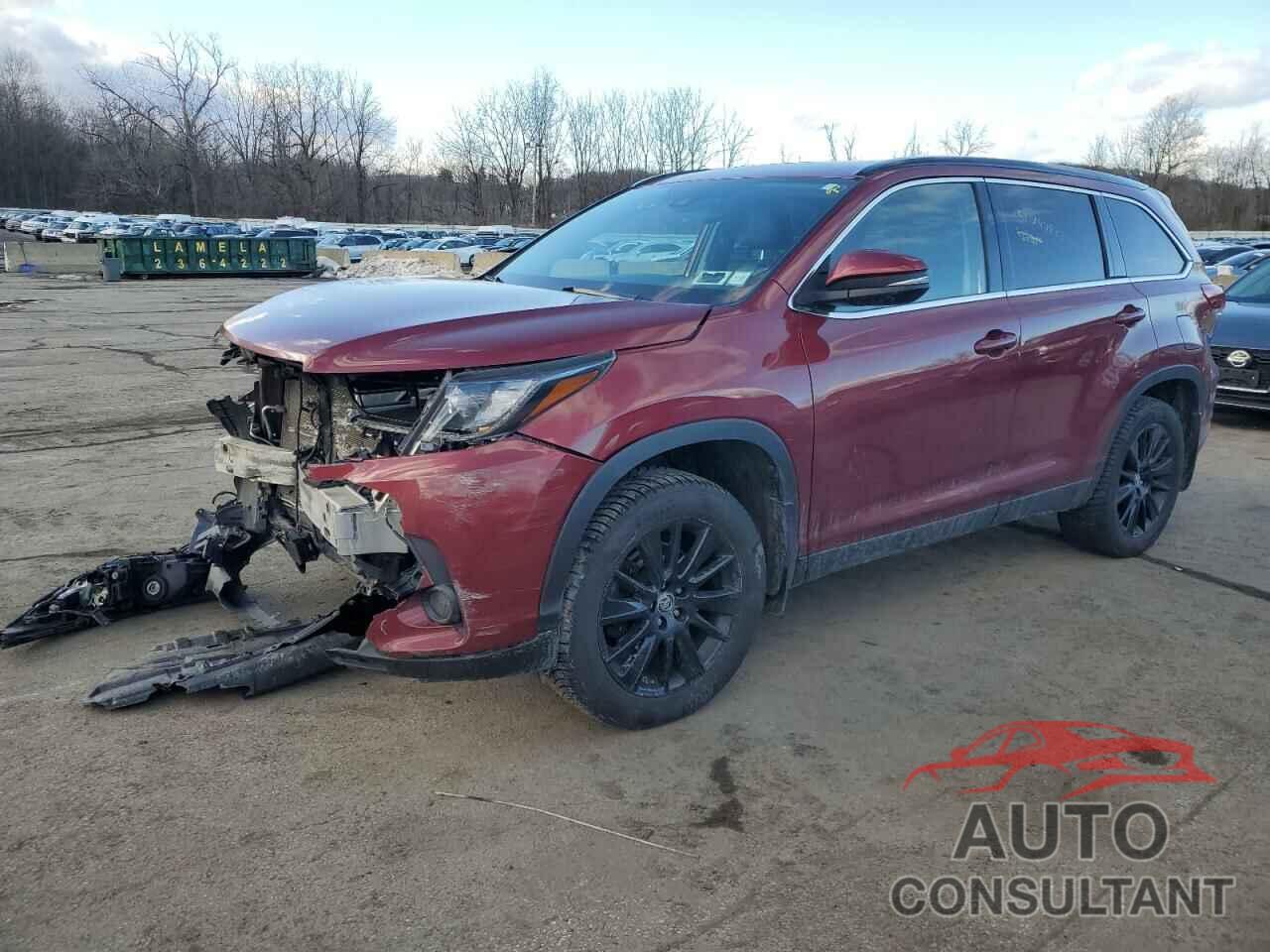 TOYOTA HIGHLANDER 2019 - 5TDJZRFH6KS923823