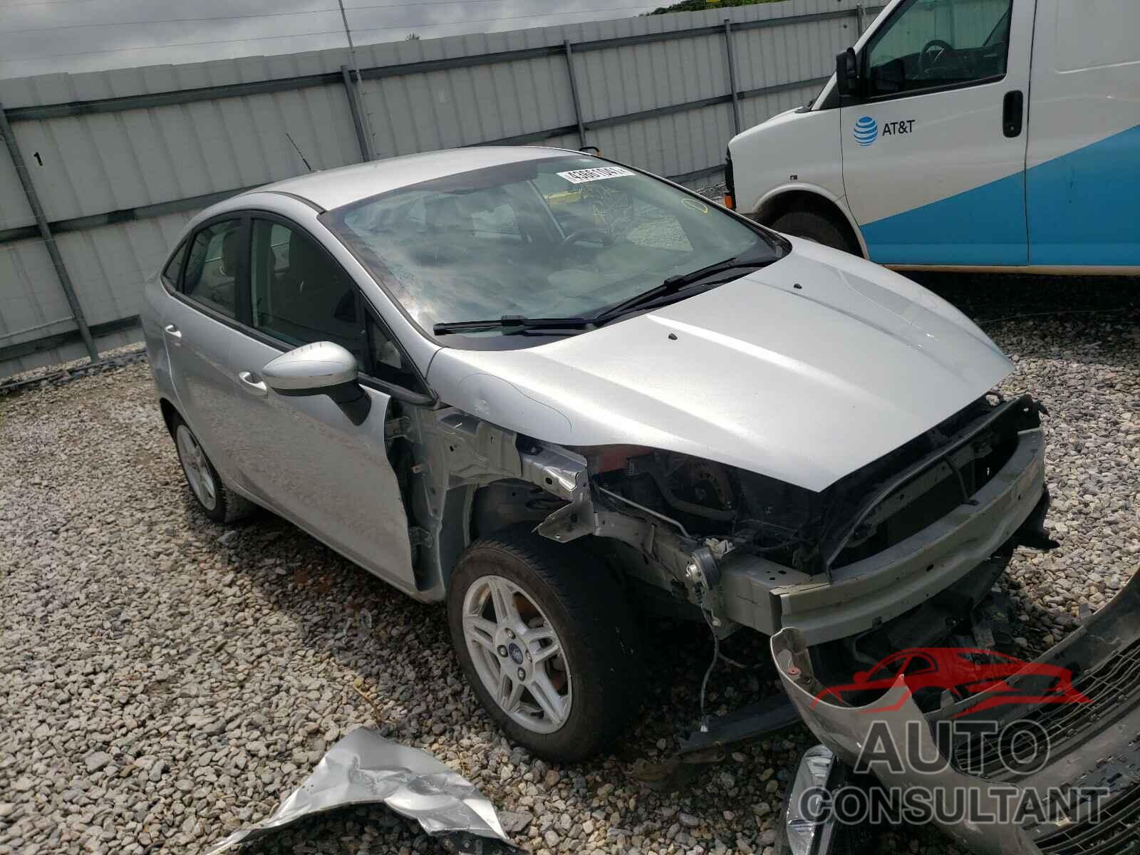 FORD FIESTA 2018 - 3FADP4BJ3JM112631