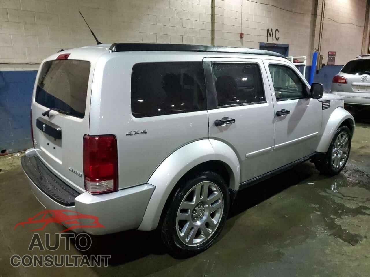 DODGE NITRO 2011 - 1D4PU4GX1BW505559