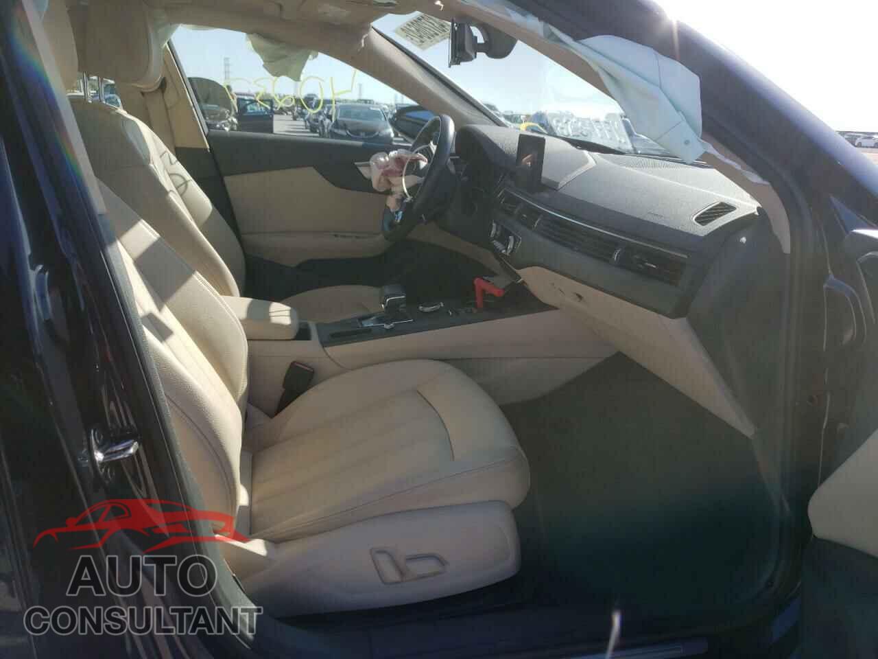AUDI A4 2018 - WAUKMAF49JA102659
