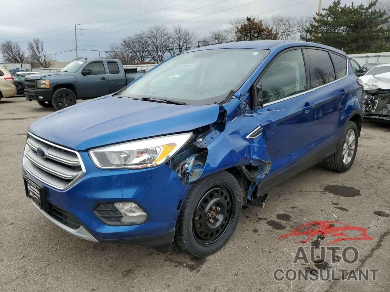 FORD ESCAPE 2017 - 1FMCU0GD9HUE70215