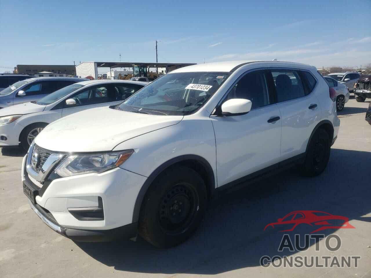 NISSAN ROGUE 2017 - KNMAT2MT5HP529734