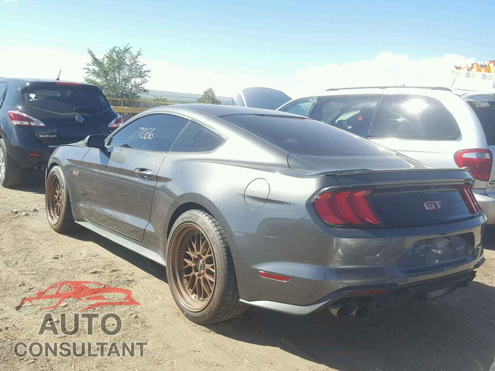 FORD MUSTANG 2018 - 1FA6P8CF8J5154311