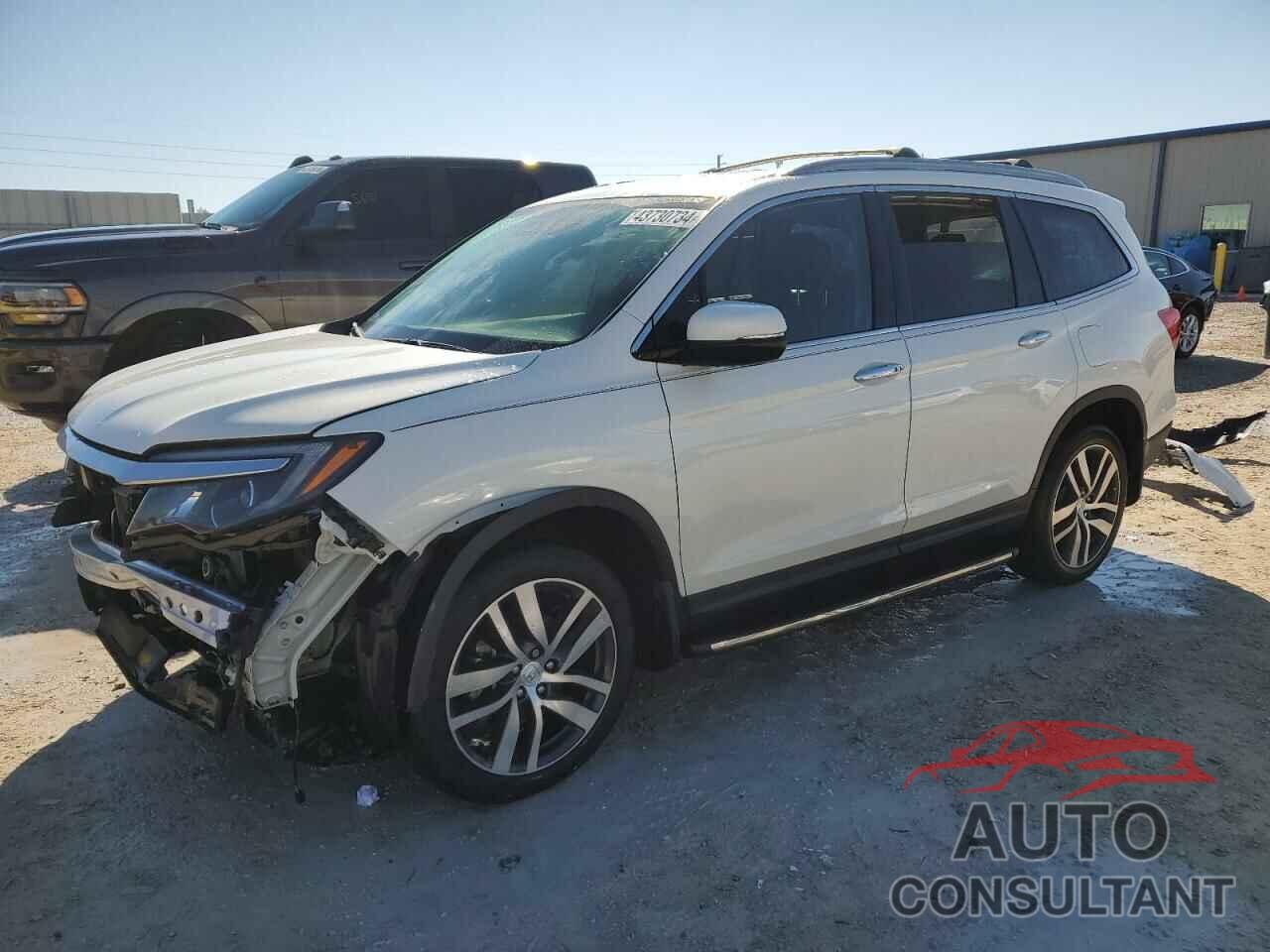 HONDA PILOT 2017 - 5FNYF6H04HB027353