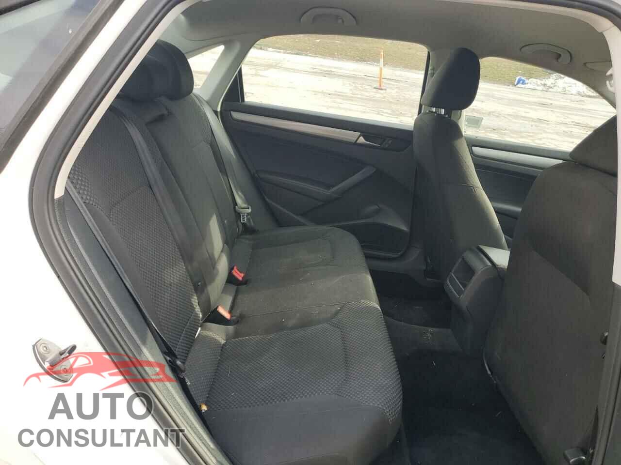 VOLKSWAGEN PASSAT 2014 - 1VWAP7A33EC006721
