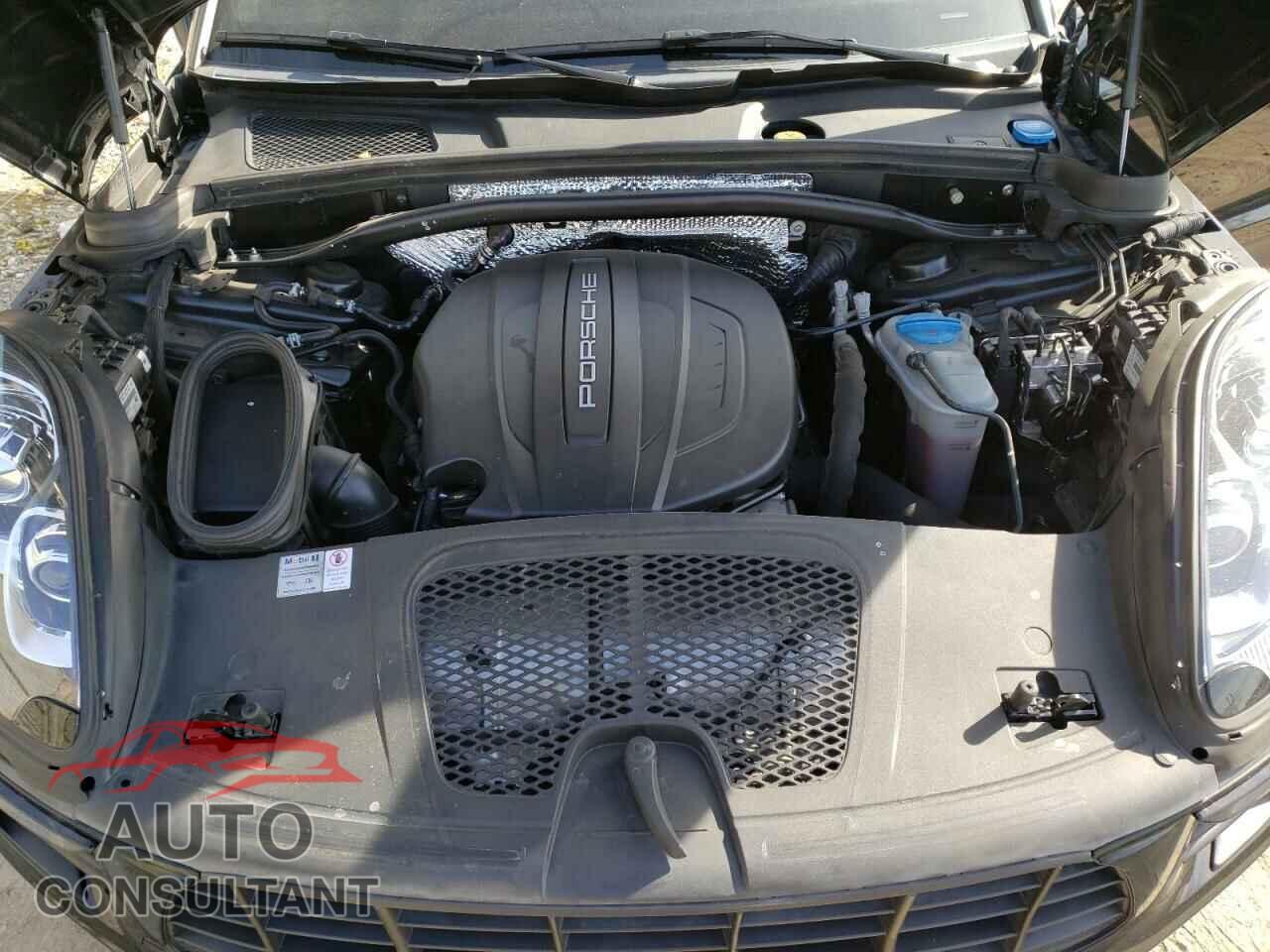 PORSCHE MACAN 2018 - WP1AA2A52JLB17780