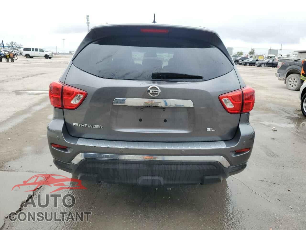 NISSAN PATHFINDER 2017 - 5N1DR2MN5HC686051