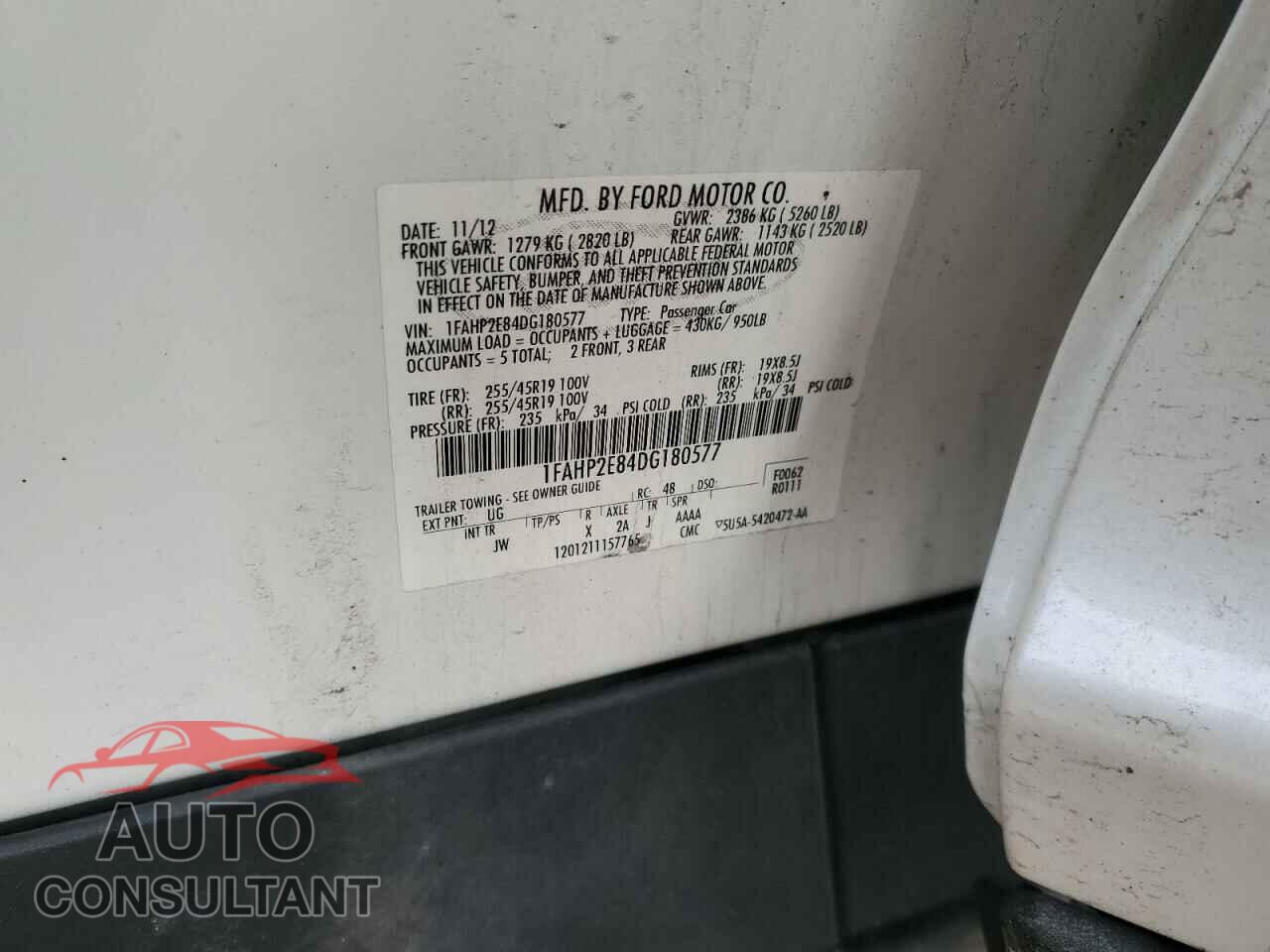 FORD TAURUS 2013 - 1FAHP2E84DG180577