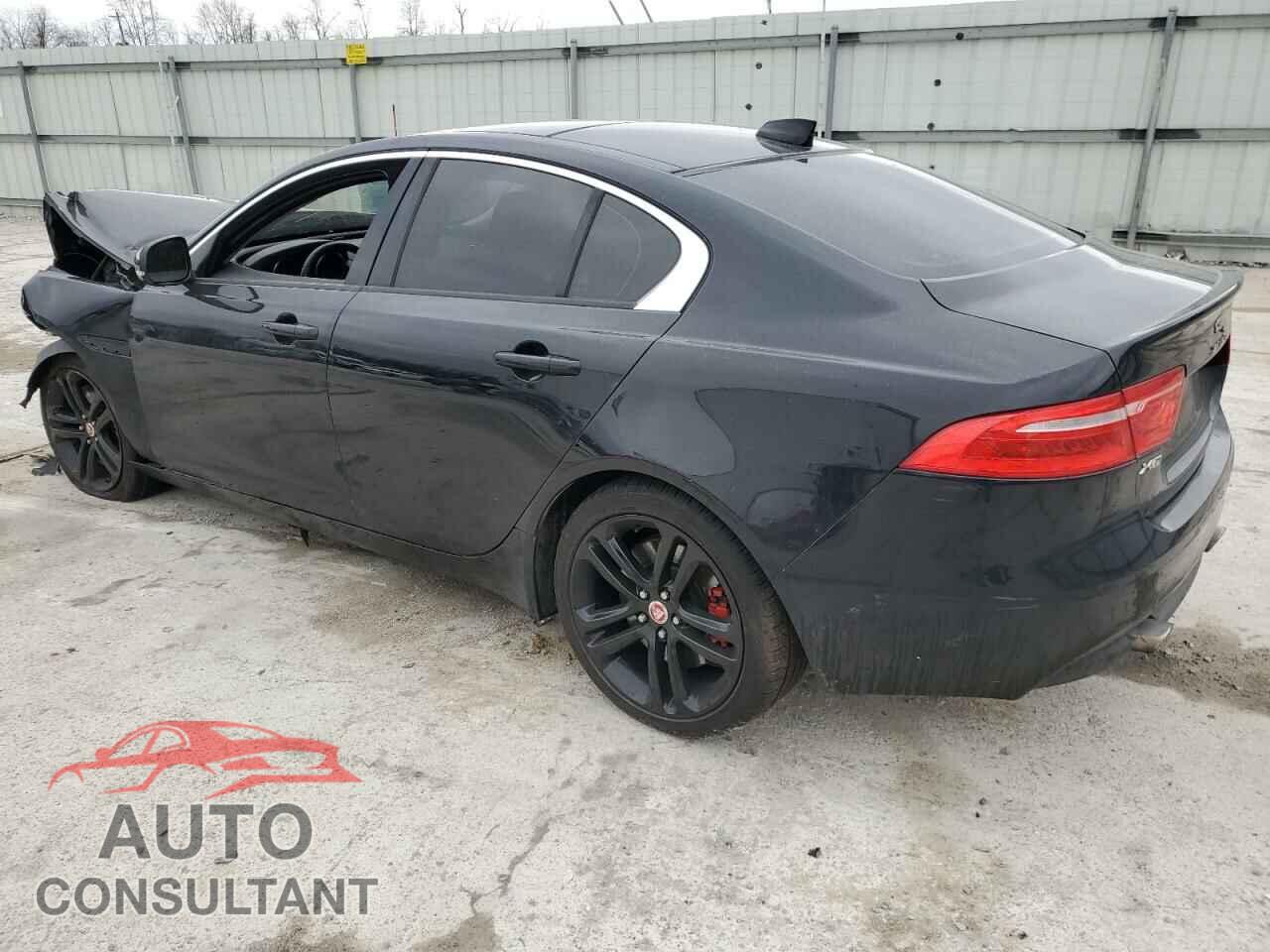 JAGUAR XE 2017 - SAJAJ4BV5HCP15076