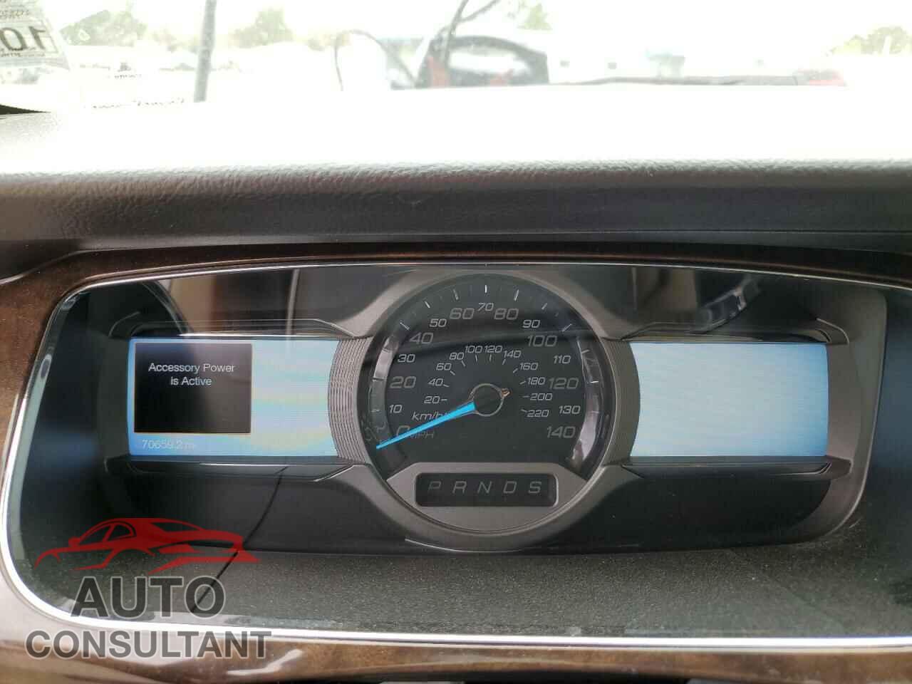 FORD TAURUS 2016 - 1FAHP2F85GG153116