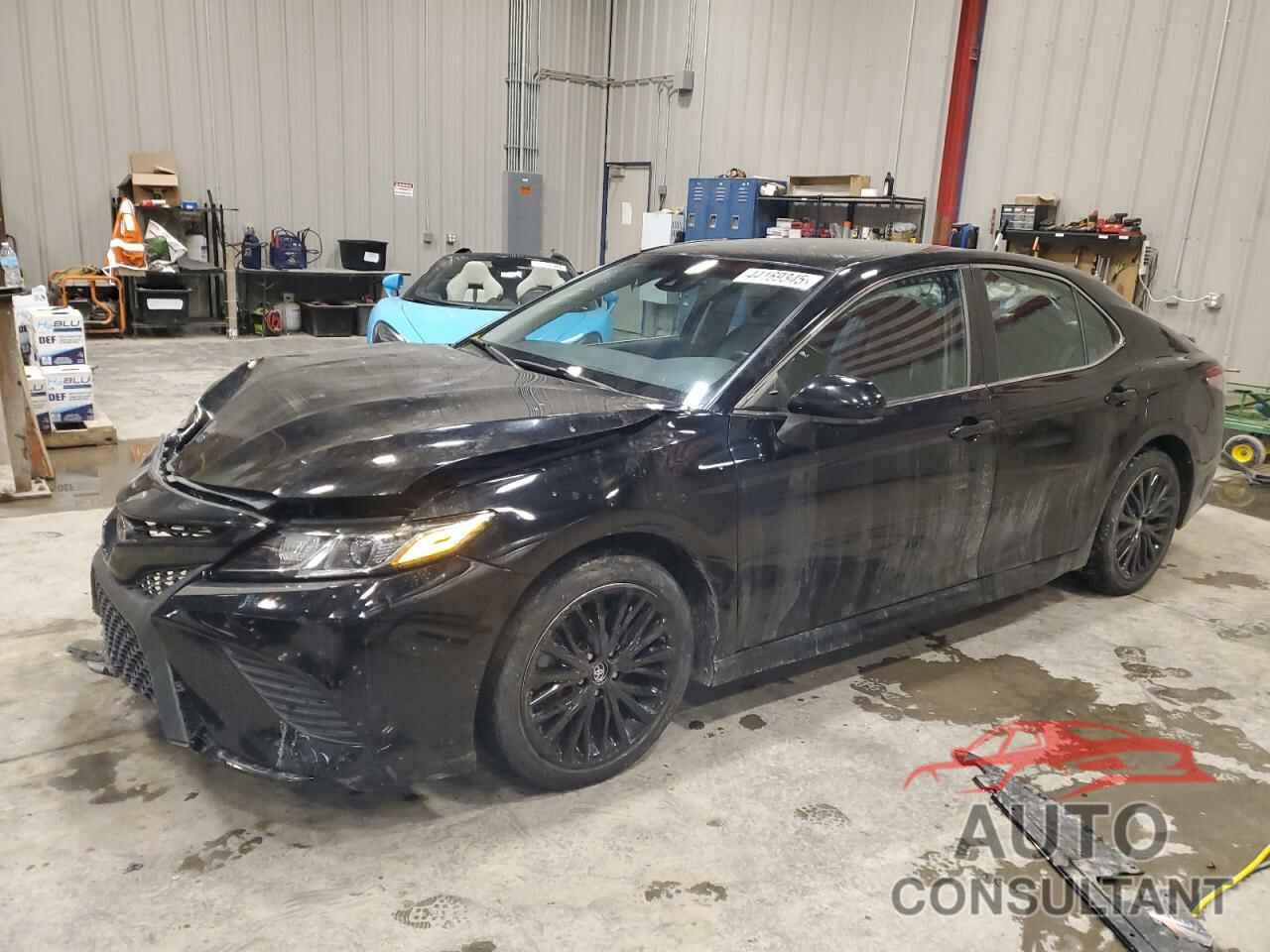 TOYOTA CAMRY 2018 - 4T1B11HK1JU075068