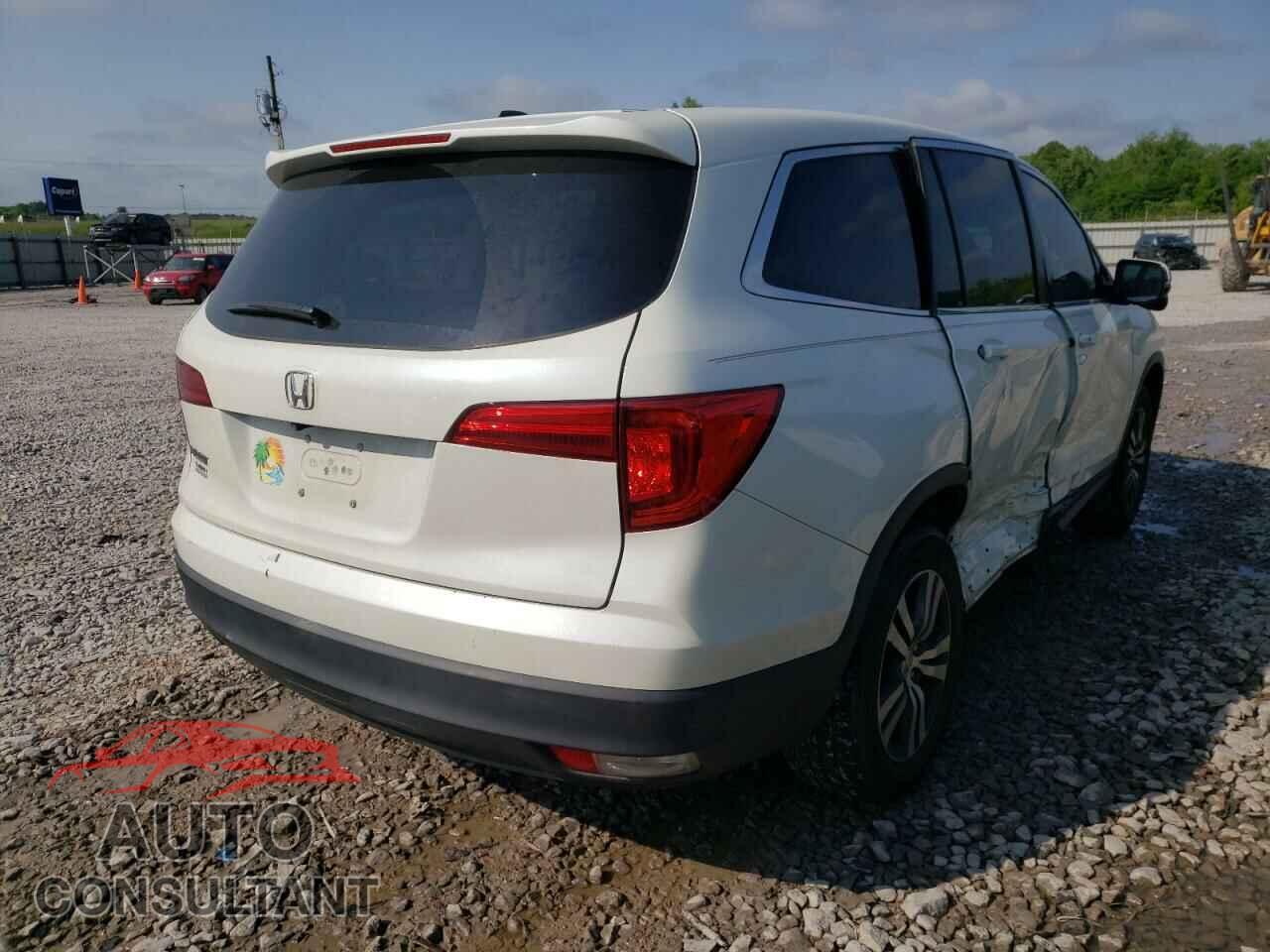 HONDA PILOT 2016 - 5FNYF5H88GB011588