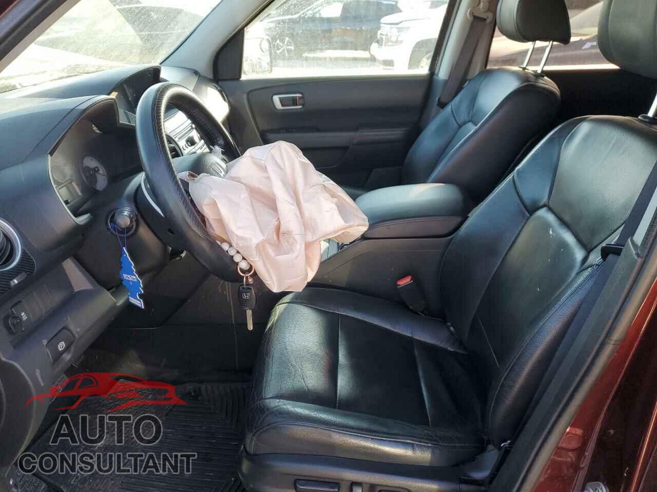 HONDA PILOT 2014 - 5FNYF4H59EB007174