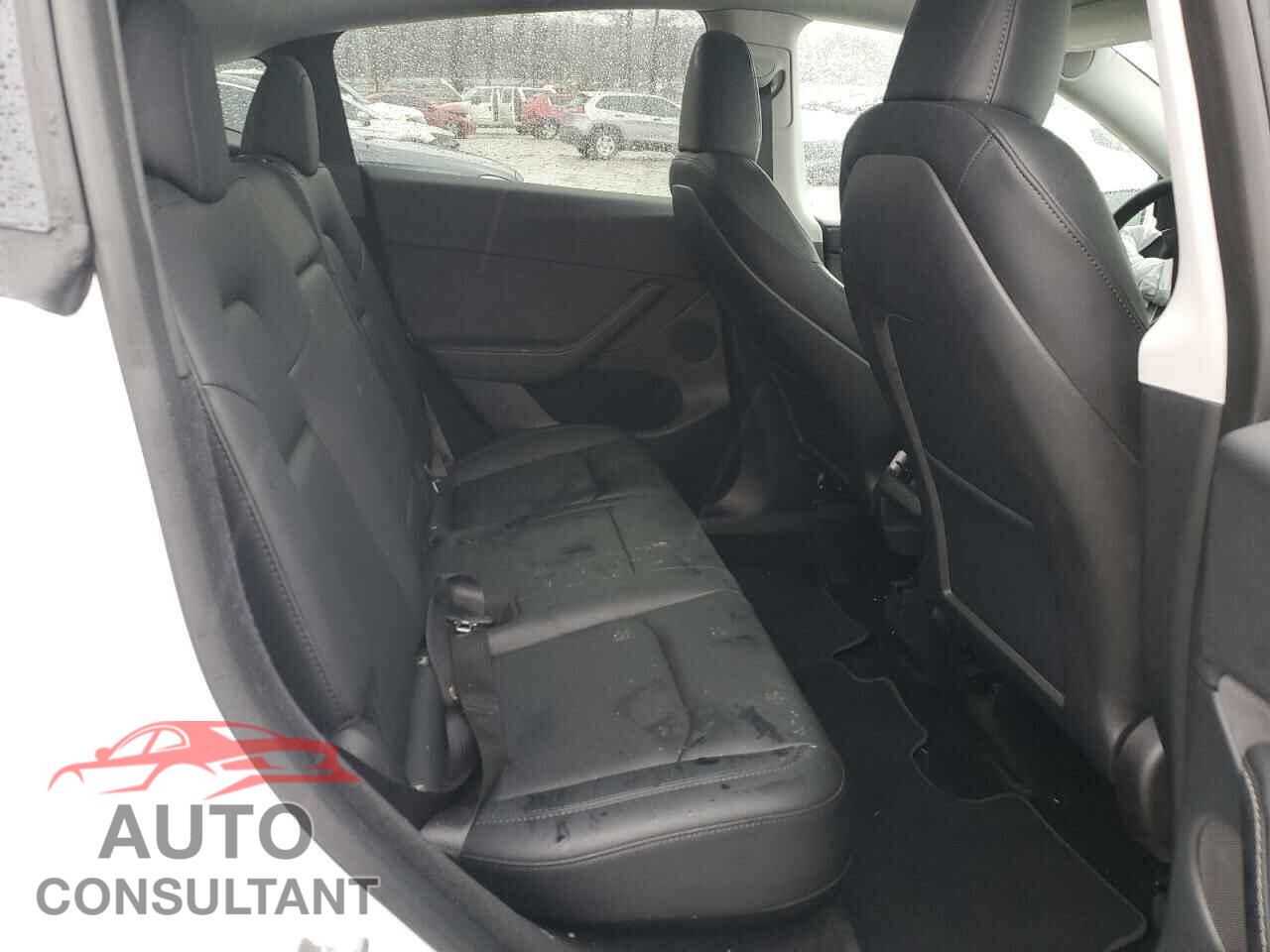 TESLA MODEL Y 2023 - 7SAYGDEE6PF704440