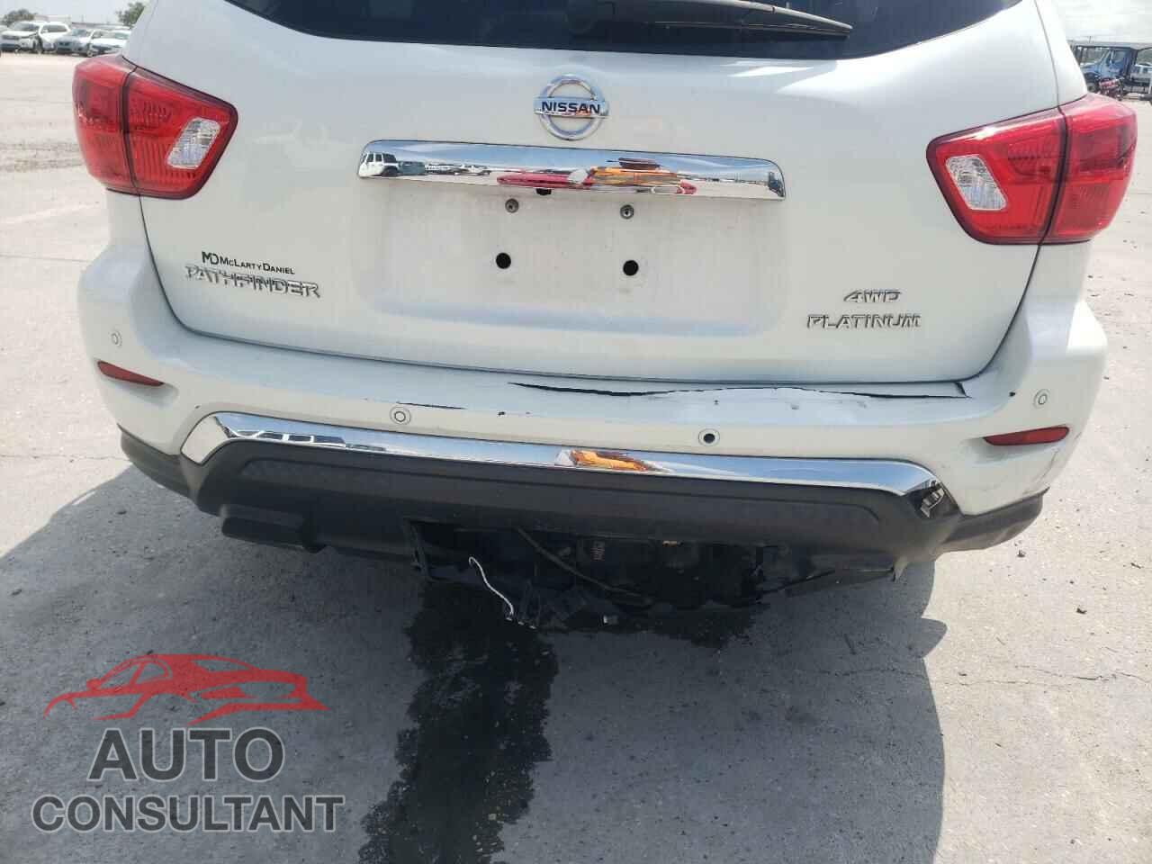 NISSAN PATHFINDER 2017 - 5N1DR2MM5HC913388