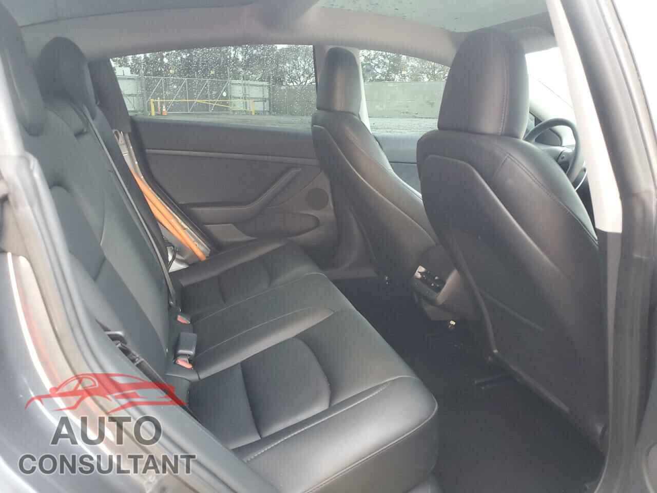 TESLA MODEL 3 2023 - 5YJ3E1EA9PF653718