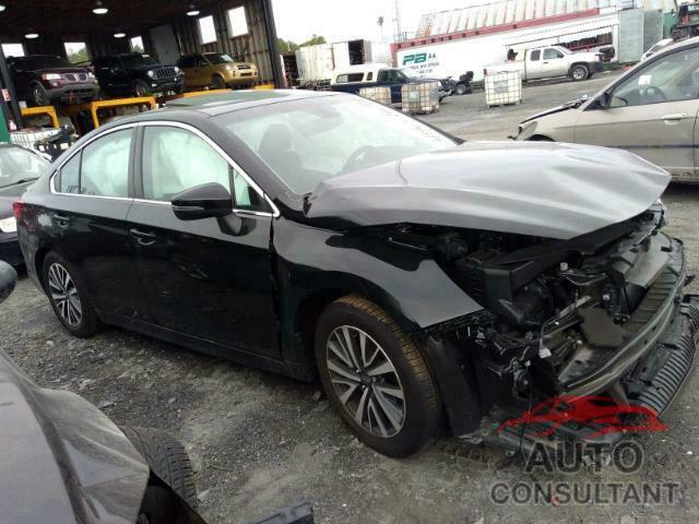 SUBARU LEGACY 2018 - 4S3BNDG62J3037577