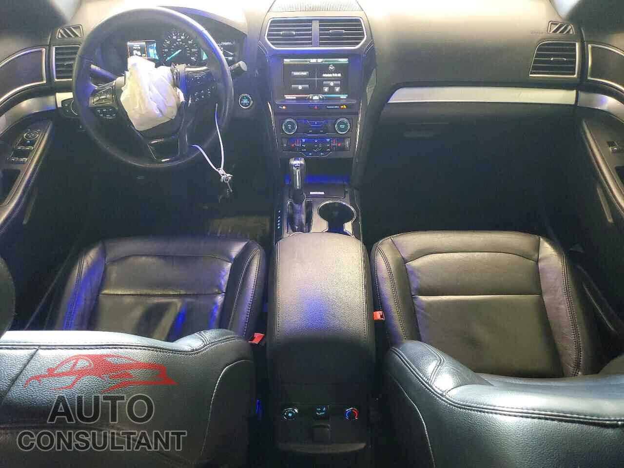 FORD EXPLORER 2016 - 1FM5K8D85GGA84182