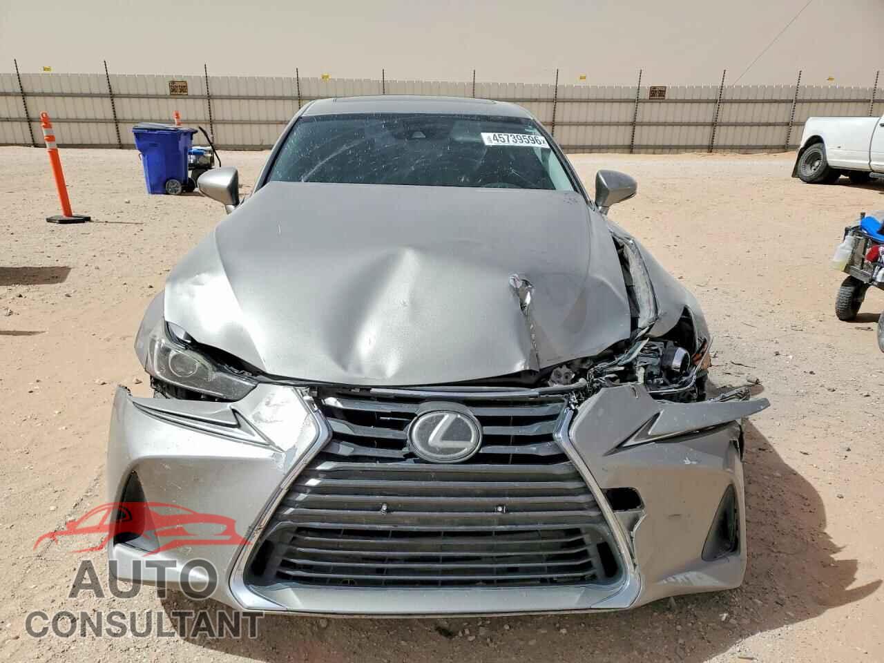 LEXUS IS 2017 - JTHBA1D28H5057695