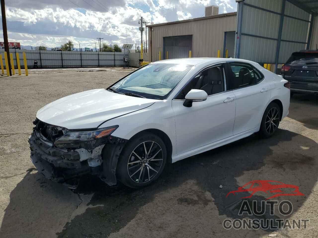 TOYOTA CAMRY 2022 - 4T1G11AK9NU667078
