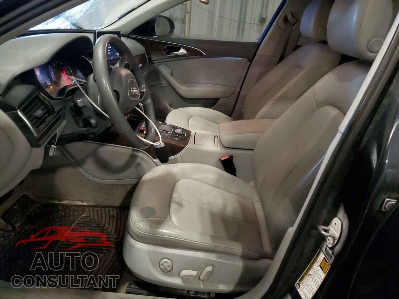 AUDI A6 2013 - WAUGFAFC0DN143881