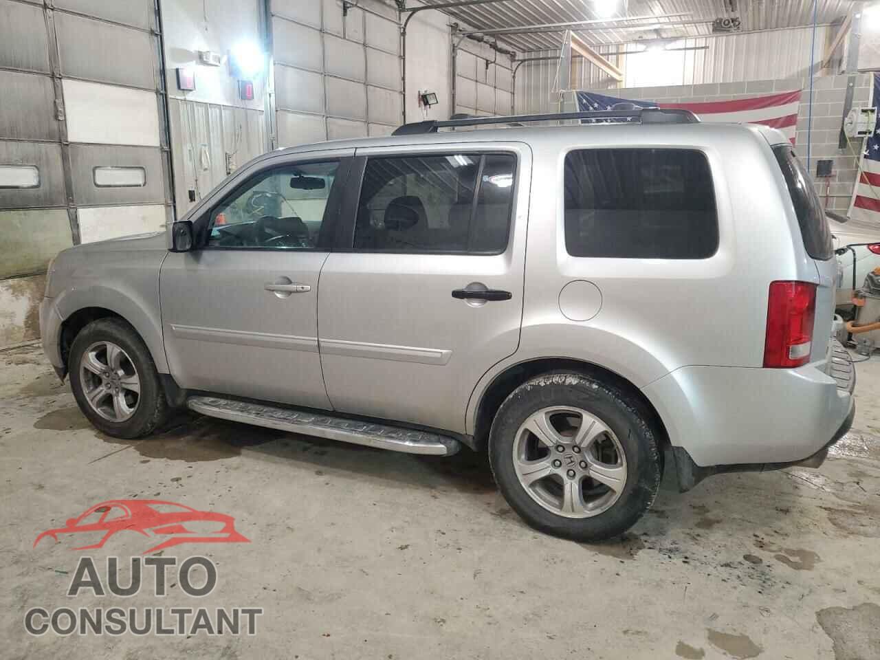 HONDA PILOT 2013 - 5FNYF4H53DB058510
