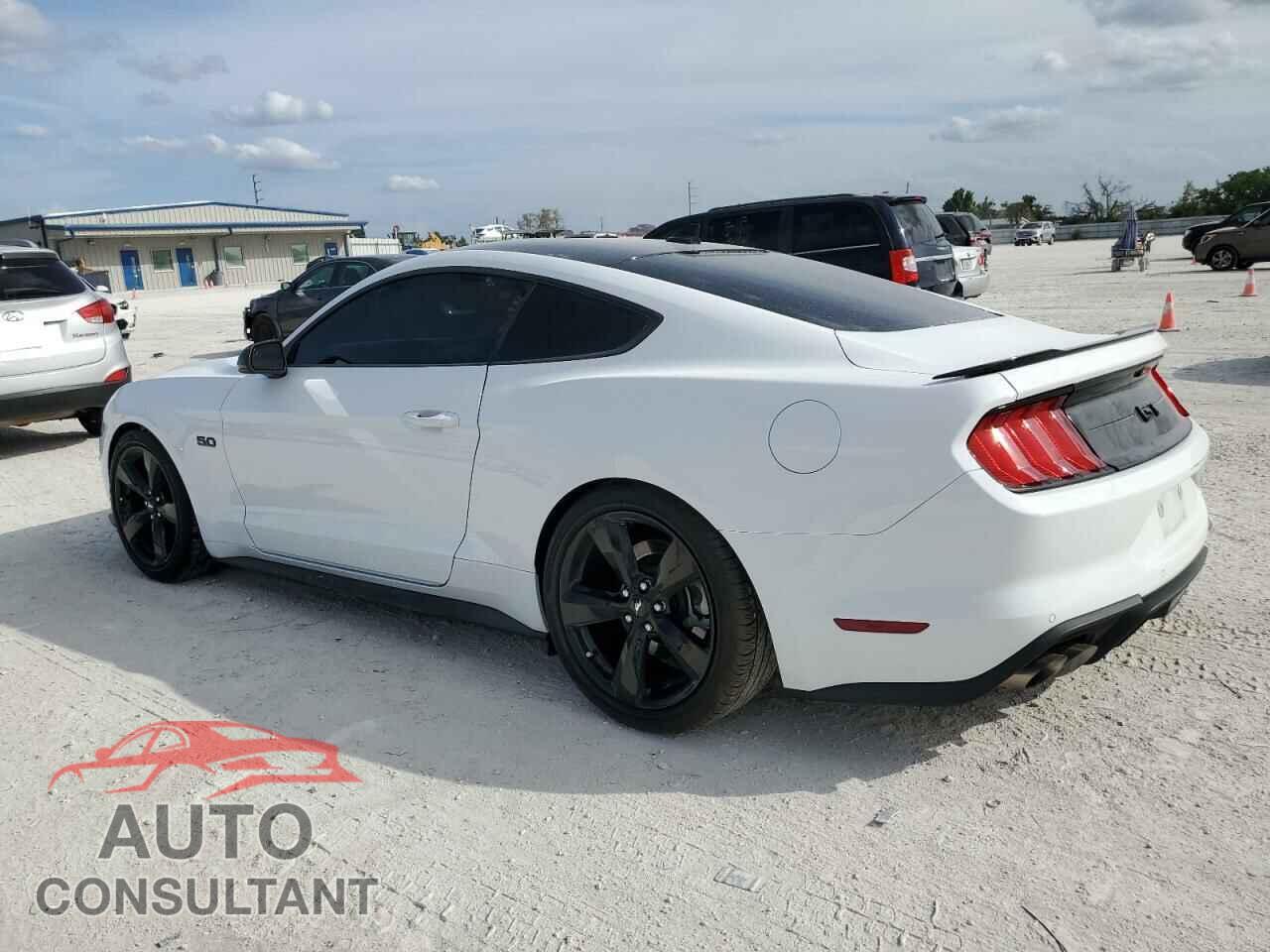 FORD MUSTANG 2023 - 1FA6P8CF2P5302610