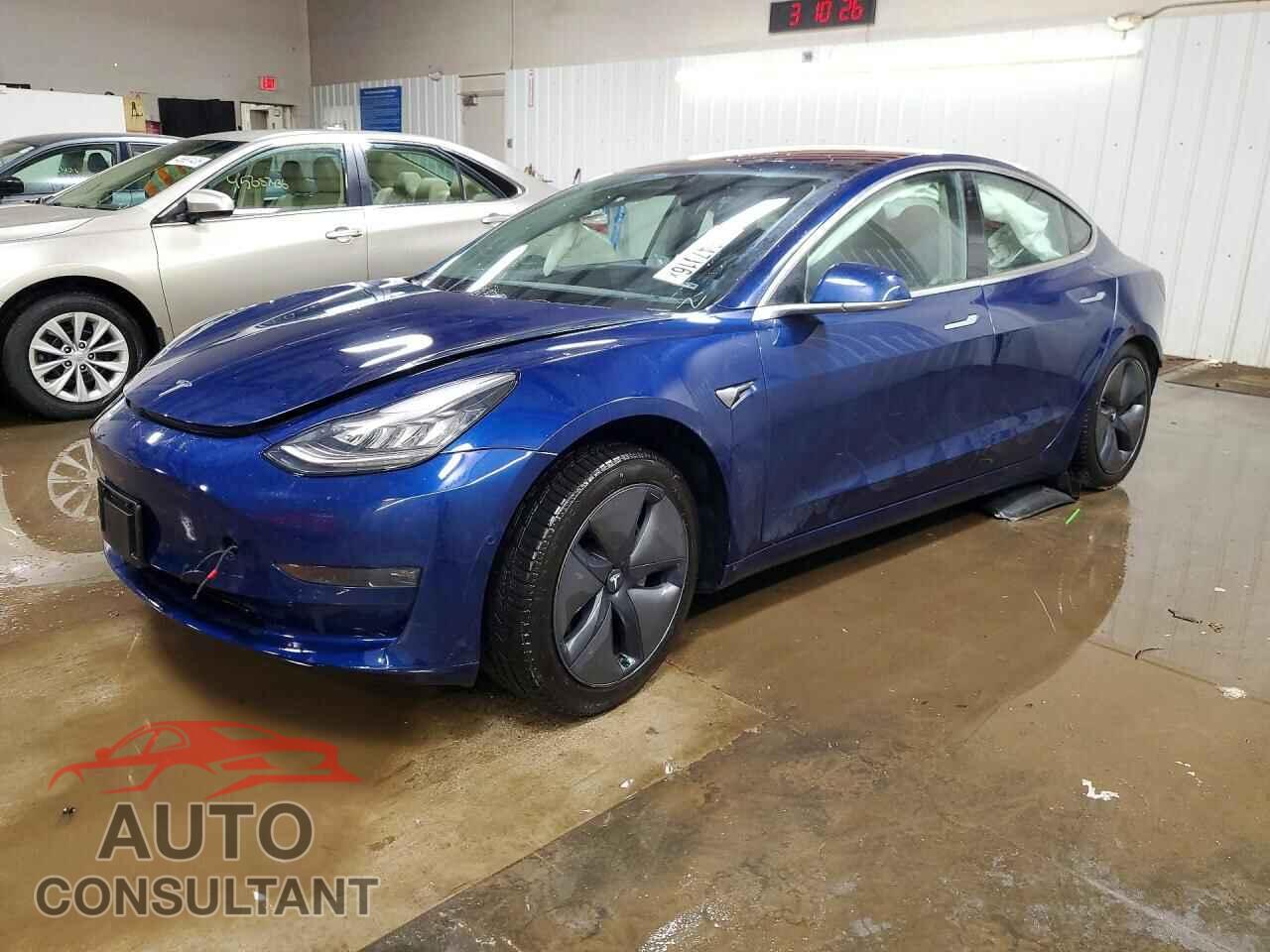 TESLA MODEL 3 2018 - 5YJ3E1EB6JF064559