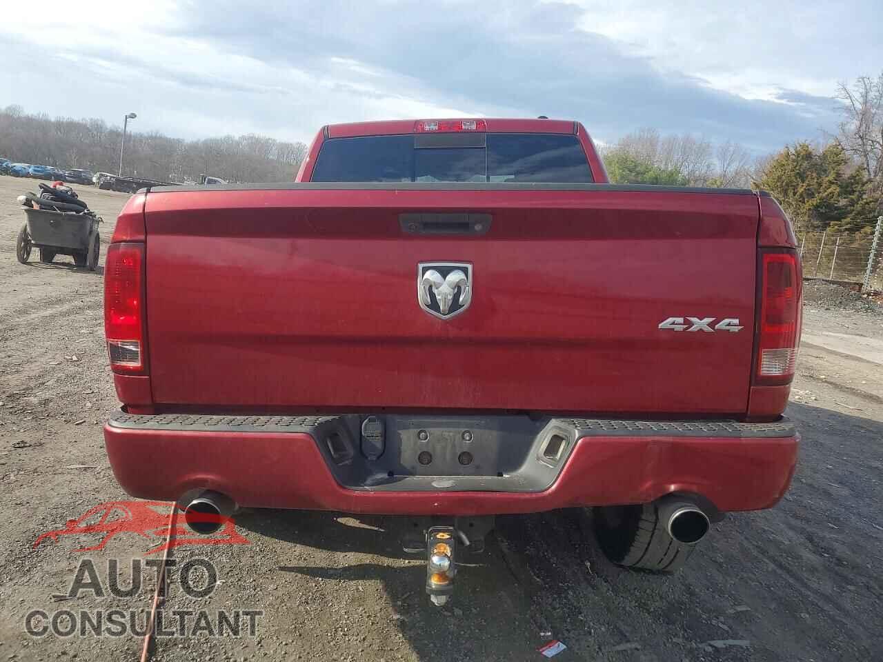 DODGE RAM 1500 2012 - 1C6RD7MT1CS327855