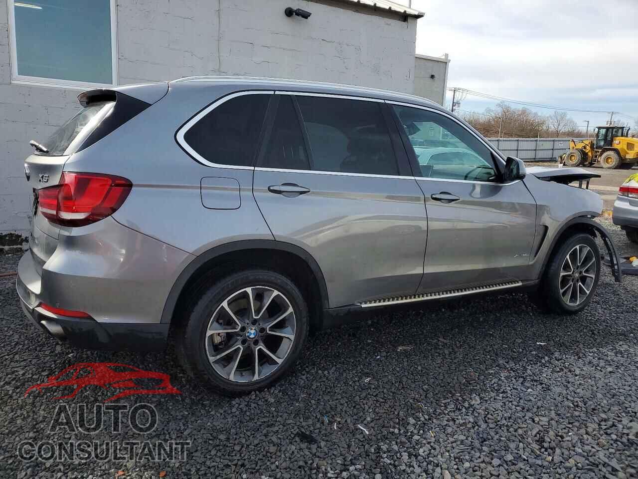 BMW X5 2014 - 5UXKR0C58E0C27872