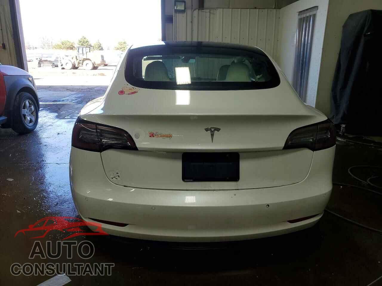 TESLA MODEL 3 2022 - 5YJ3E1EA6NF346830