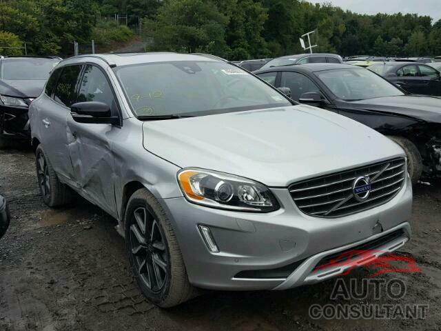 VOLVO XC60 2017 - YV449MRR0H2202642