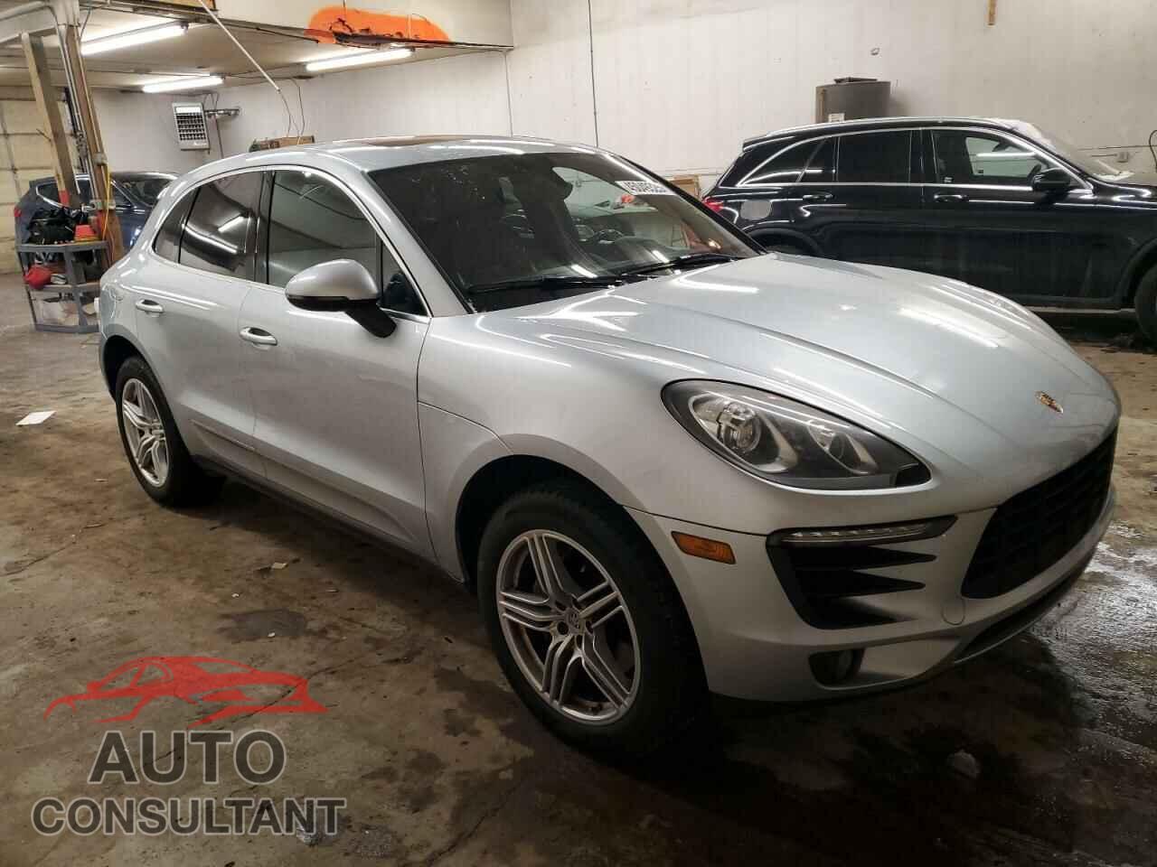 PORSCHE MACAN 2016 - WP1AB2A5XGLB45848
