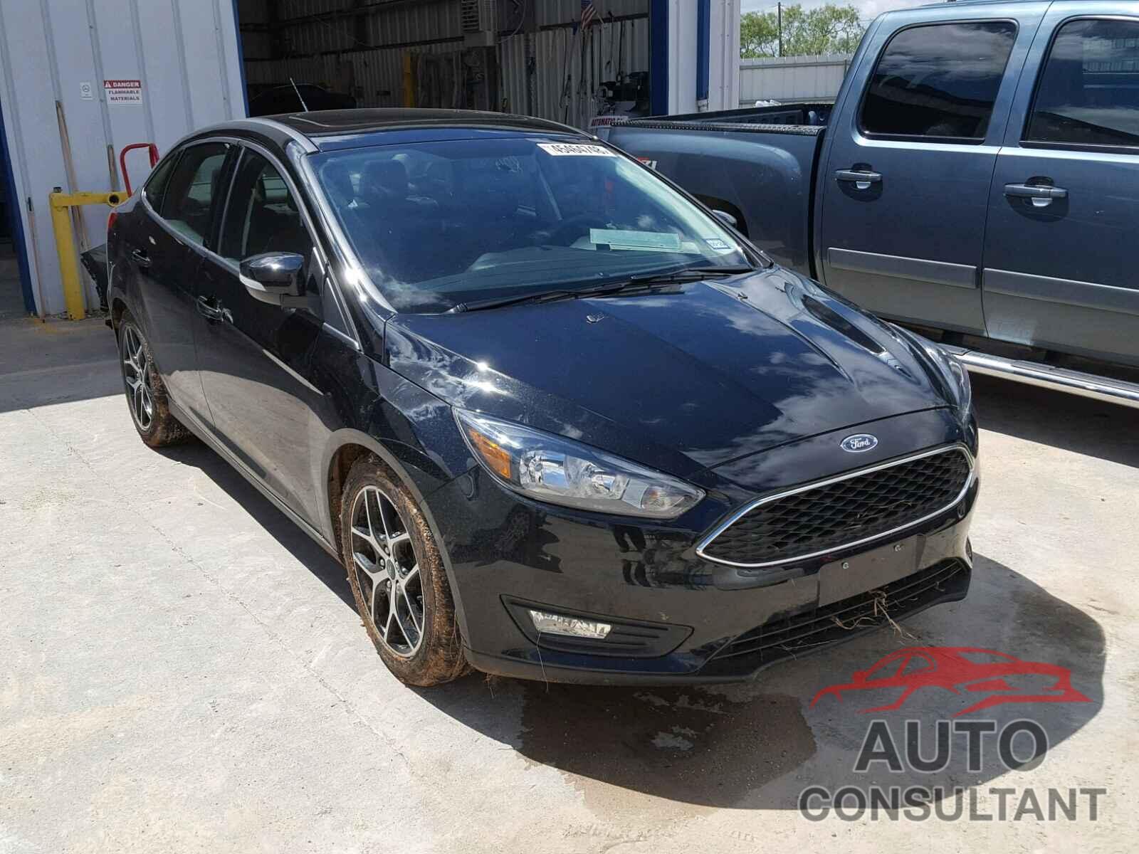 FORD FOCUS 2018 - 1FADP3H21JL286886