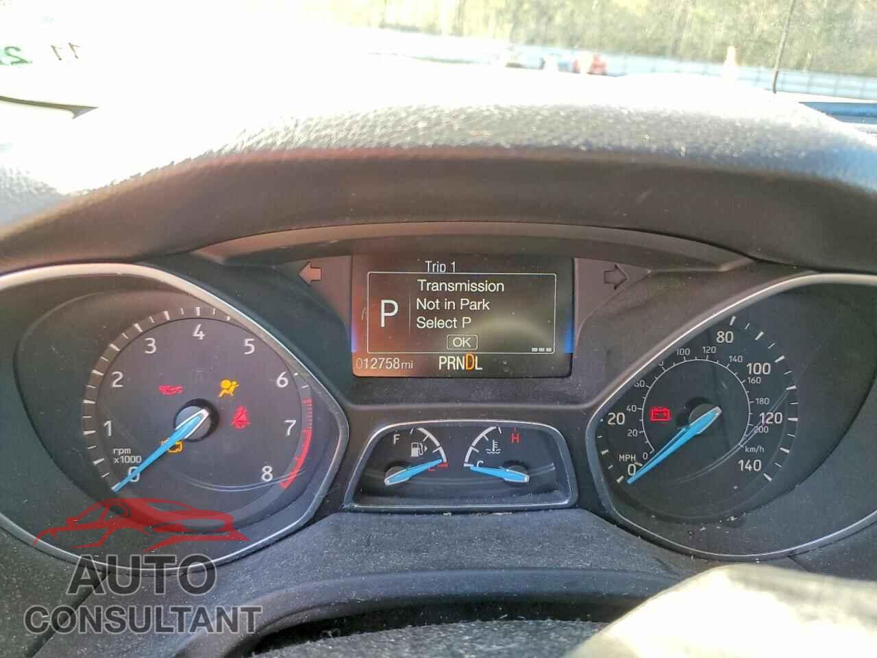 FORD FOCUS 2017 - 1FADP3E25HL208335