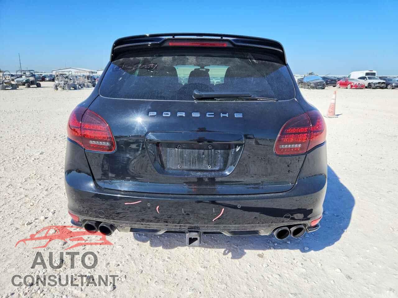 PORSCHE CAYENNE 2013 - WP1AD2A25DLA76868