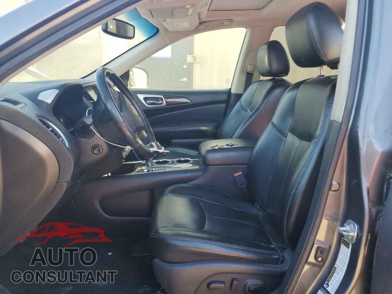 NISSAN PATHFINDER 2015 - 5N1AR2MN5FC604786