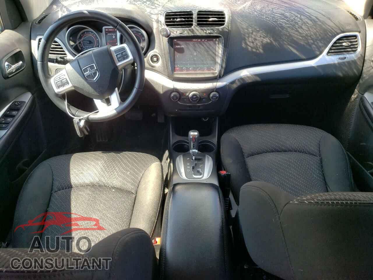 DODGE JOURNEY 2015 - 3C4PDDBG2FT684873