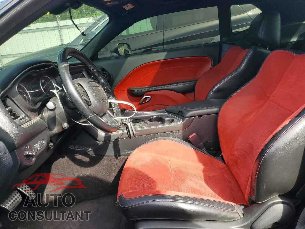 DODGE CHALLENGER 2018 - 2C3CDZBT9JH161512
