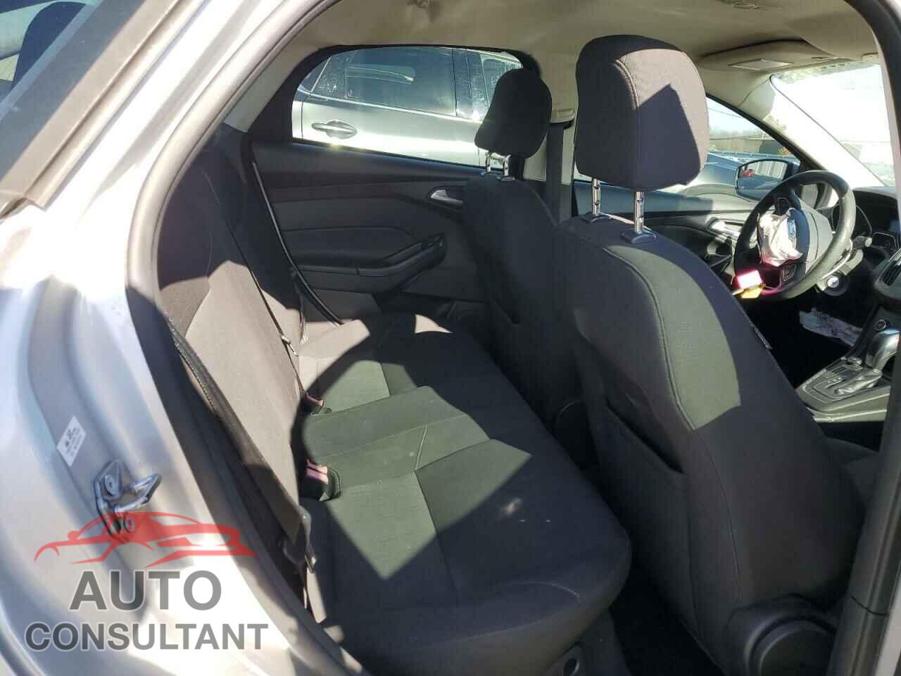 FORD FOCUS 2015 - 1FADP3F28FL201407