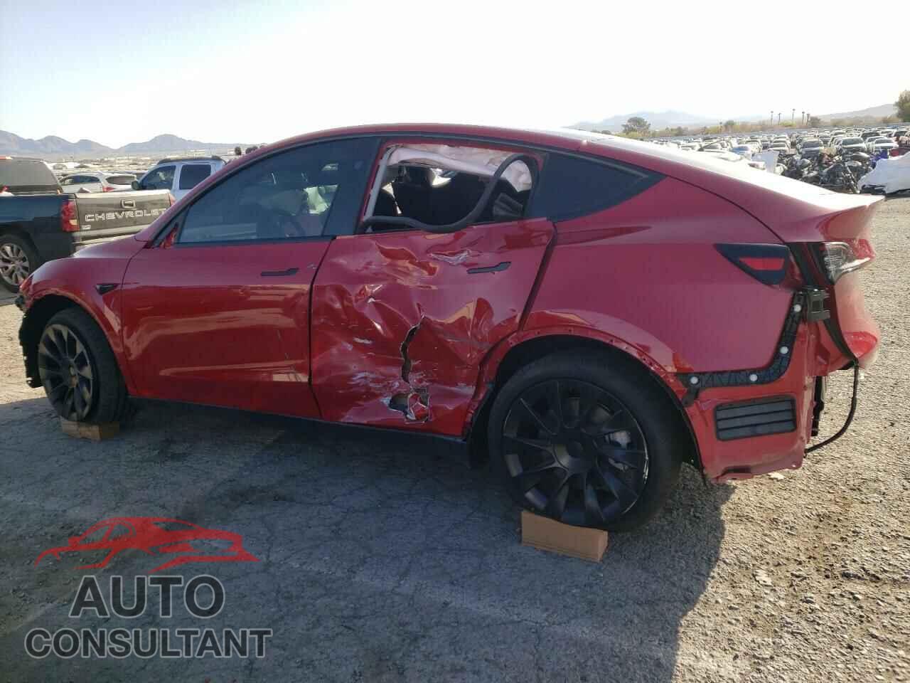TESLA MODEL Y 2023 - 7SAYGDEEXPF812480