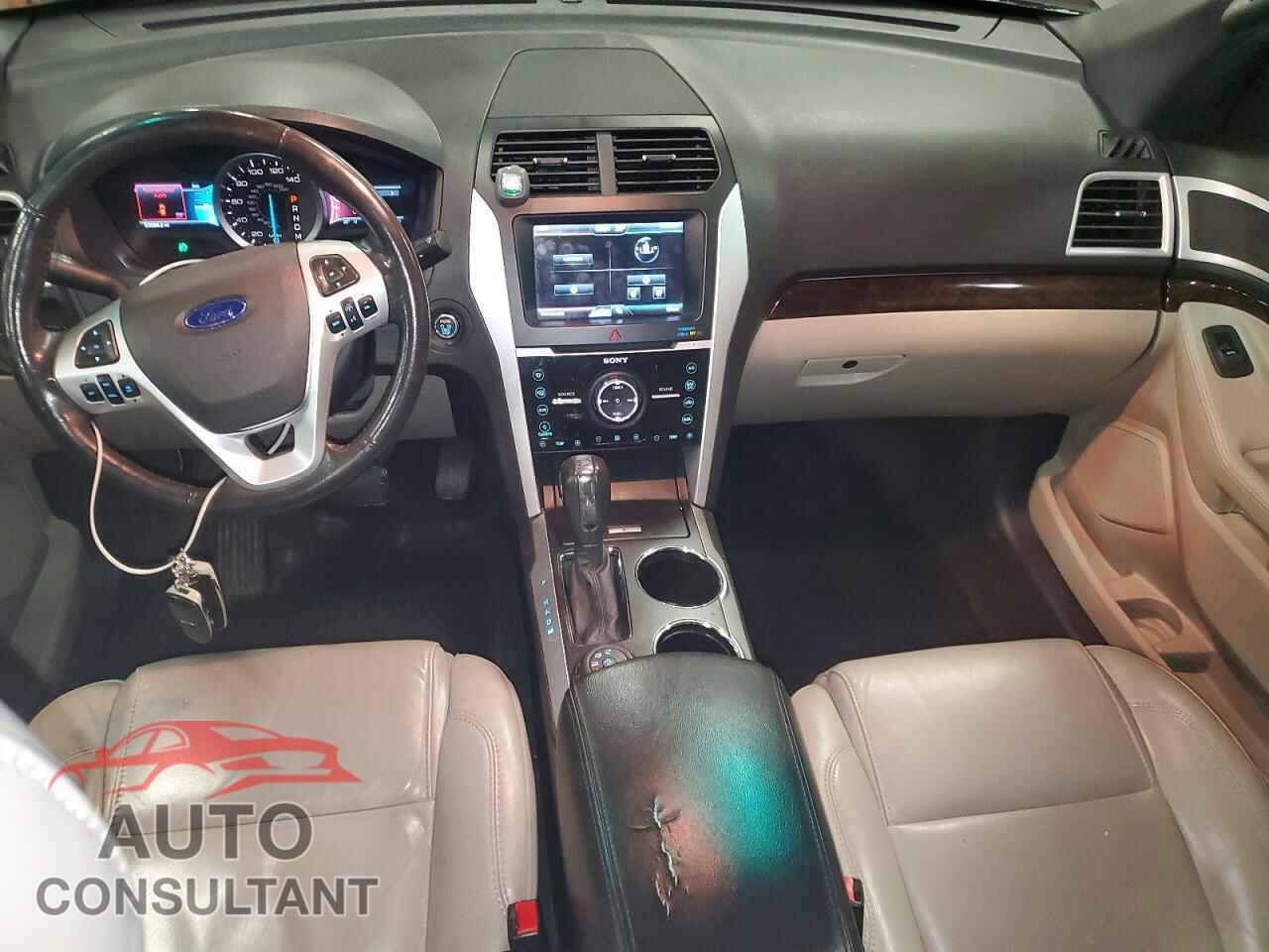FORD EXPLORER 2011 - 1FMHK8F84BGA68929