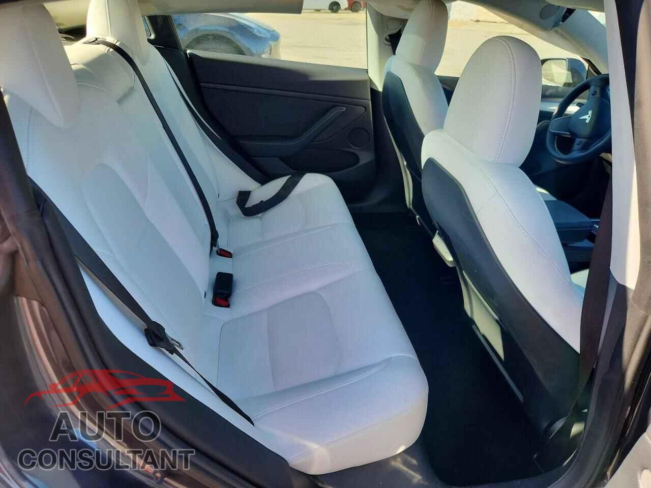 TESLA MODEL 3 2023 - 5YJ3E1EA1PF701227