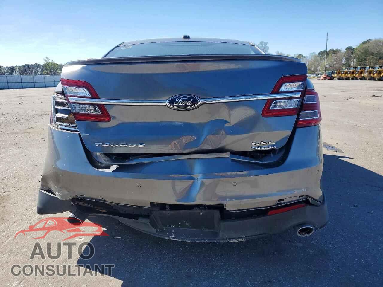 FORD TAURUS 2014 - 1FAHP2E84EG136130