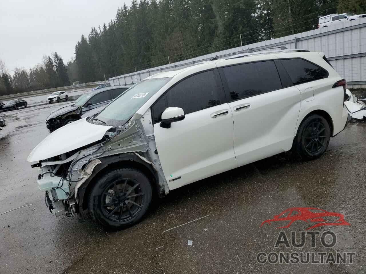 TOYOTA SIENNA 2021 - 5TDESKFC6MS026358