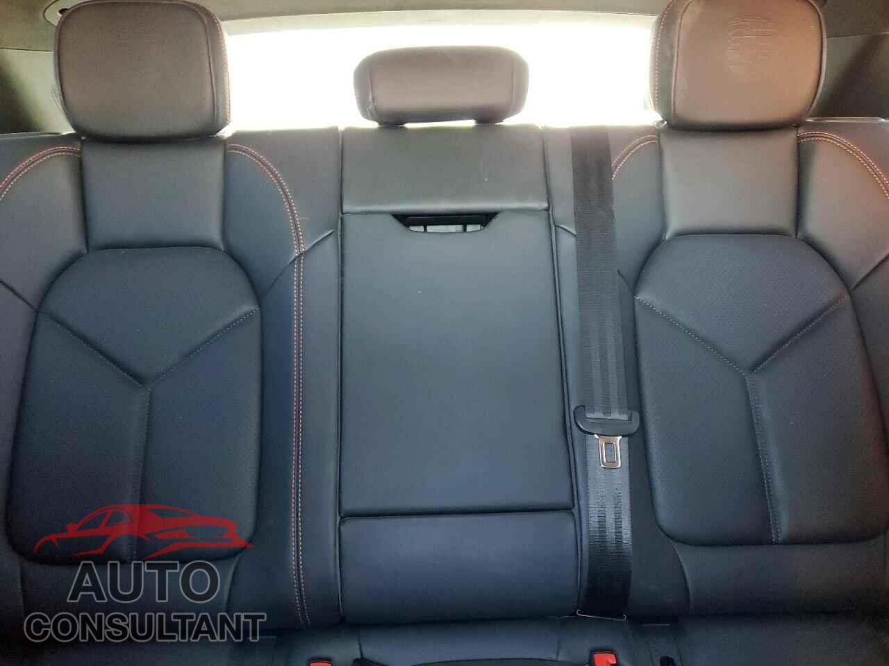 PORSCHE MACAN 2024 - WP1AG2A50RLB40663