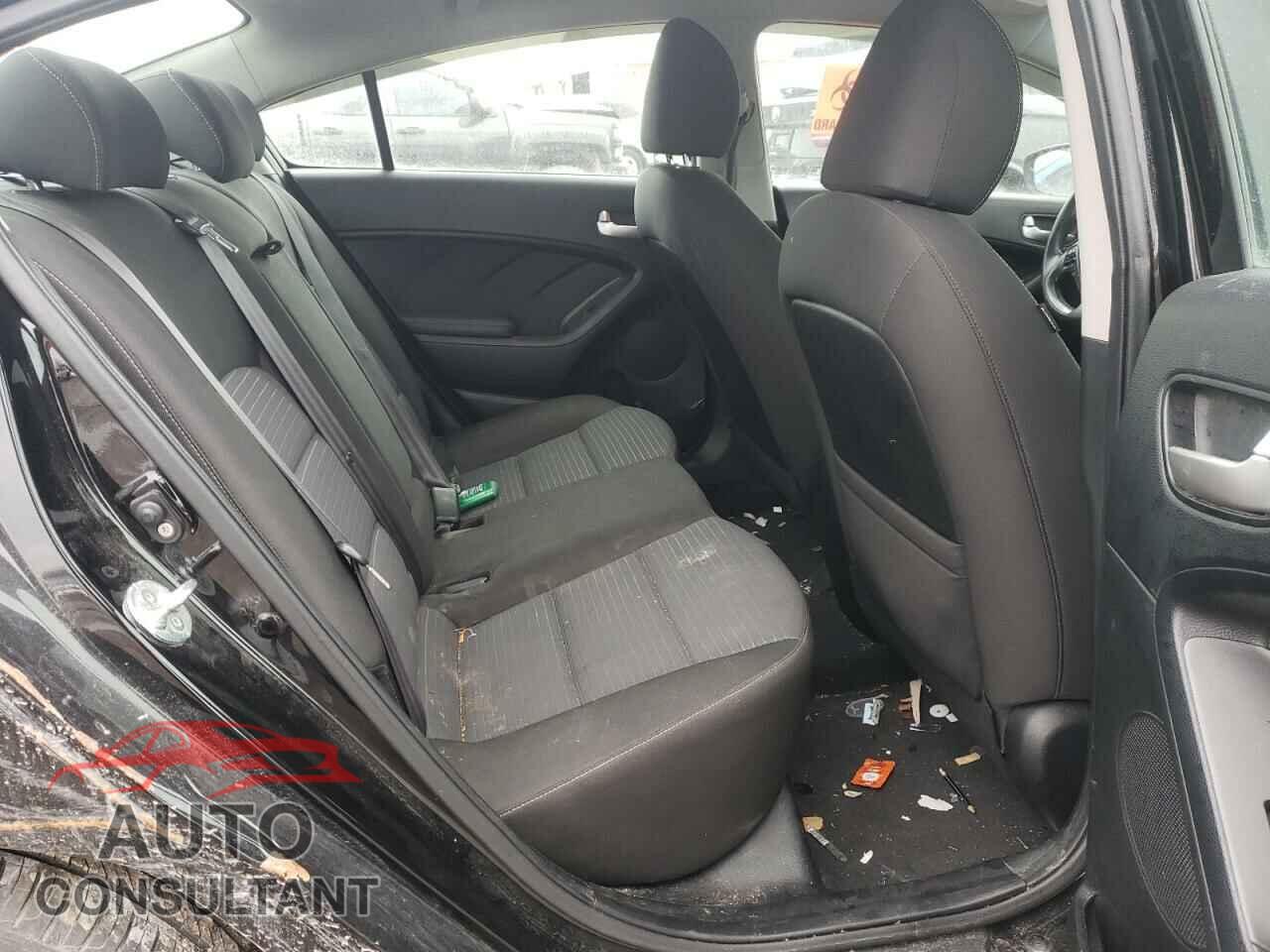 KIA FORTE 2017 - 3KPFL4A77HE059649
